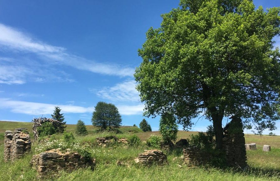 Geografové Pavlína Netrdová a Matěj Korčák o fenoménu fantomových hranic na ČRo Plus